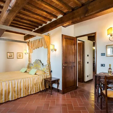 דירה Castello Di Fulignano Berizio Deluxe *